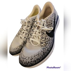 Nike Free RN Distance M10.5 White/Black/Grey